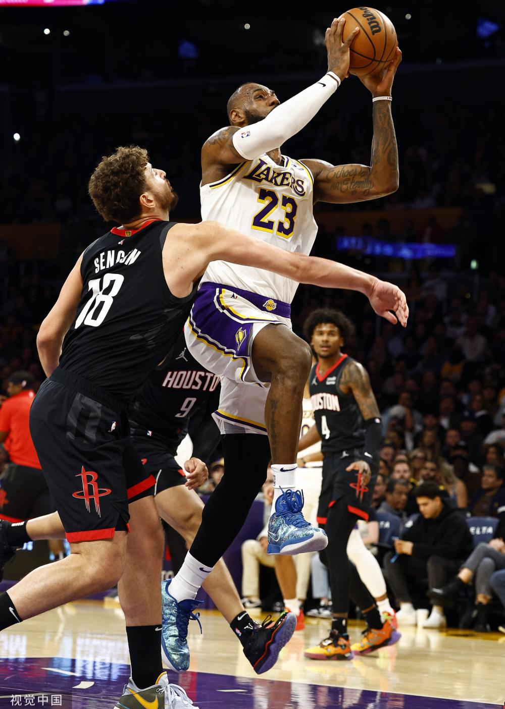 多球迷心生 多球迷心生